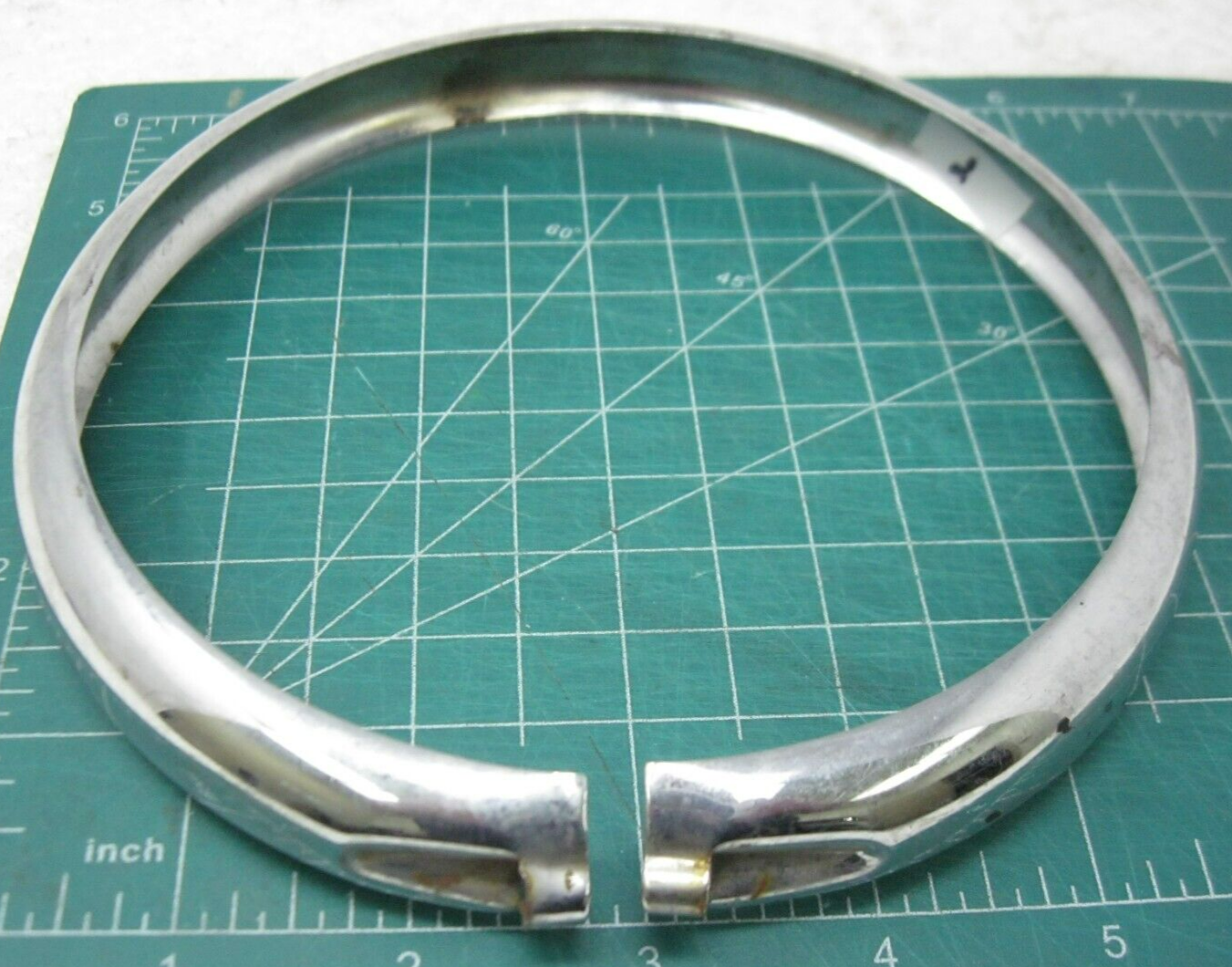 Harley-Davidson 07-17 Softail, 08-22 XL, 09-17 Dyna 6" Headlight Bezel 67790-93A