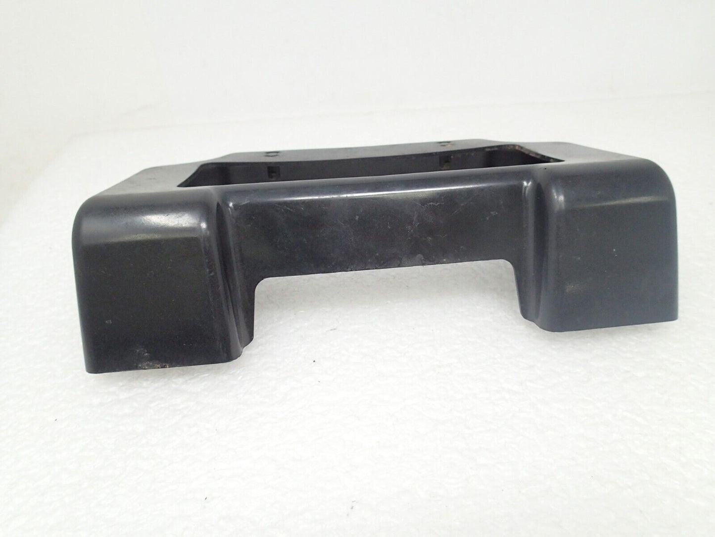 11-14 HARLEY TOURING STREET ELECTRA GLIDE OIL COOLER COVER 62533-11