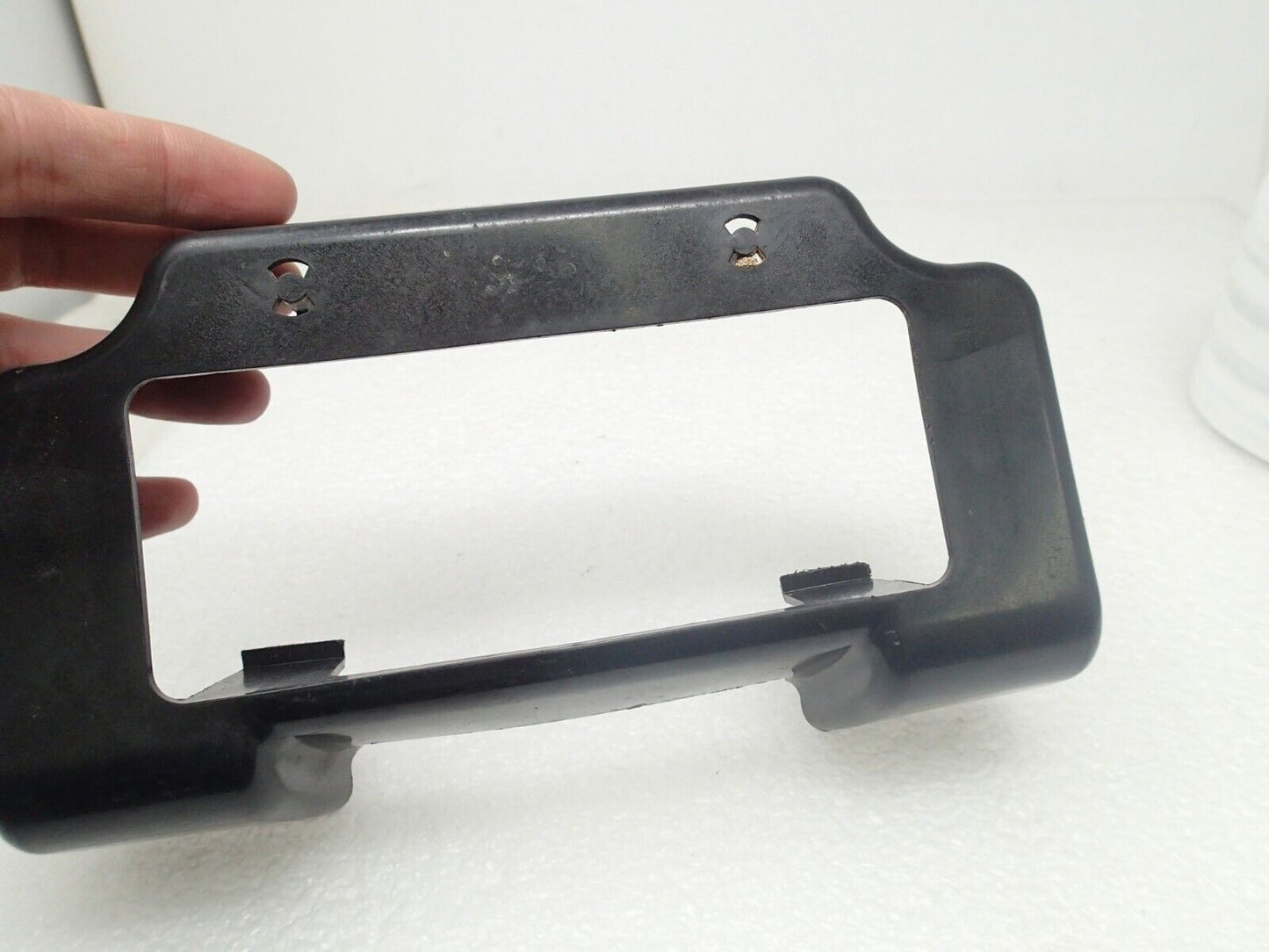 11-14 HARLEY TOURING STREET ELECTRA GLIDE OIL COOLER COVER 62533-11
