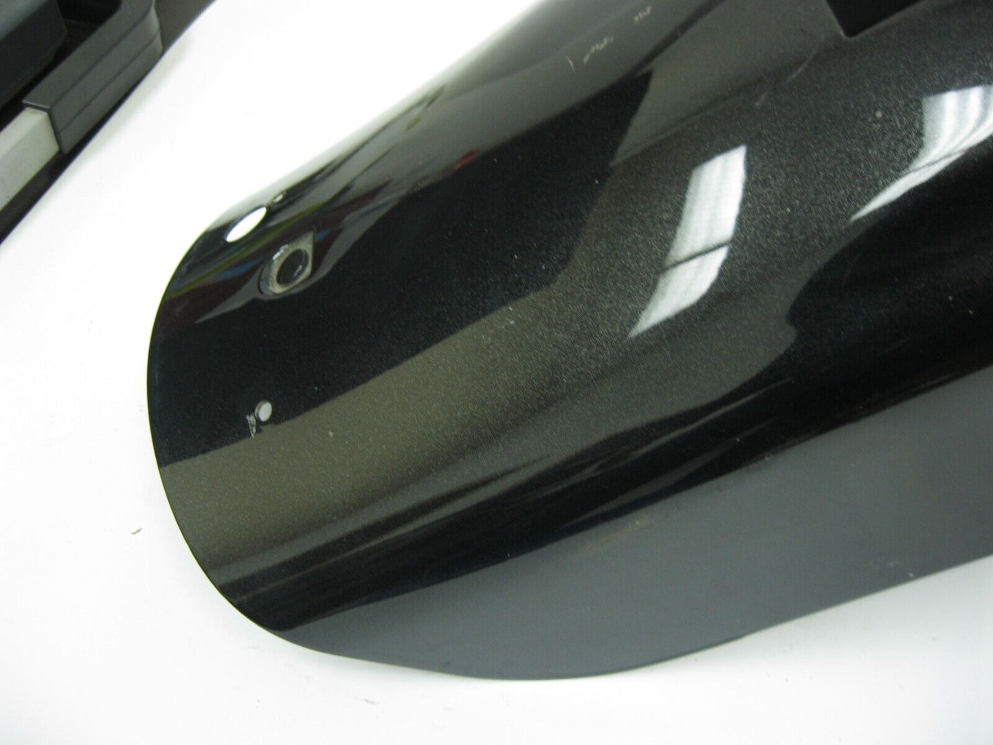 OEM Harley Davidson mid night Rear Fender 58702-09