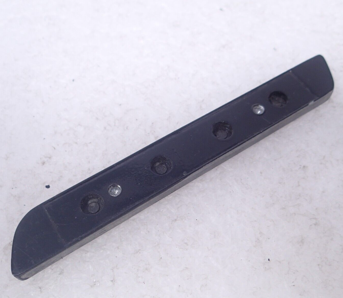 Black OEM Harley-Davidson RIGHT SIDE SADDLEBAG HINGE INSERT SB CHR 14-19 FLHT