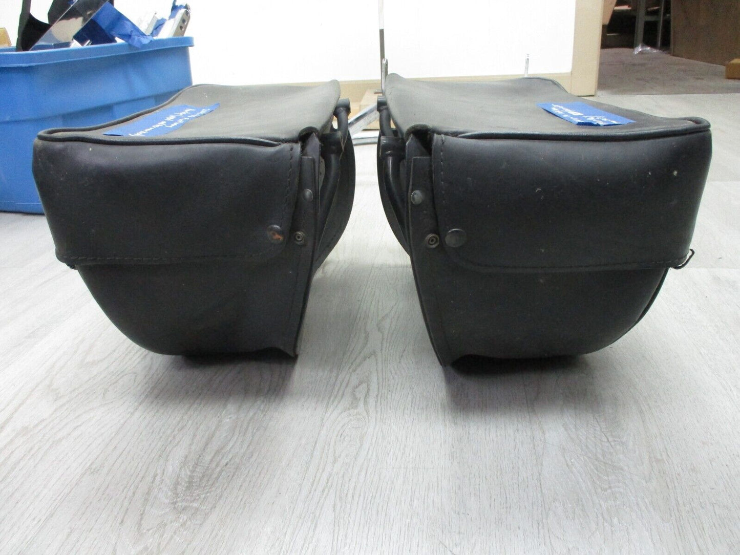 HARLEY DAVIDSON OEM - 84-17 Fatboy Leather Panniers Saddlebags 91539-00 91538-00