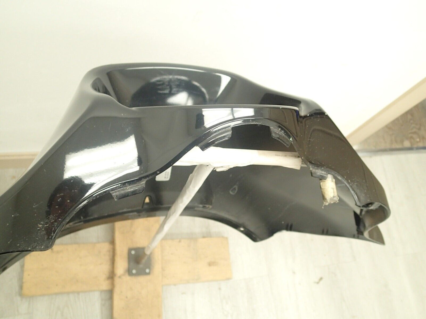 HARLEY DAVIDSON 14 FLHTCU ULTRA CLASSIC OUTER FAIRING 57000016 FLHTK SEE VIDEO