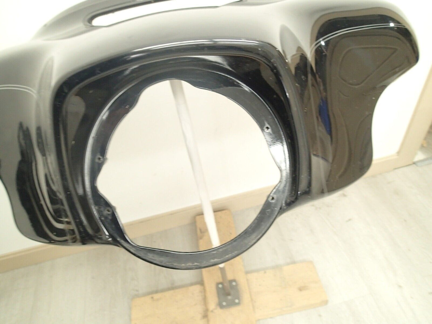 HARLEY DAVIDSON 14 FLHTCU ULTRA CLASSIC OUTER FAIRING 57000016 FLHTK