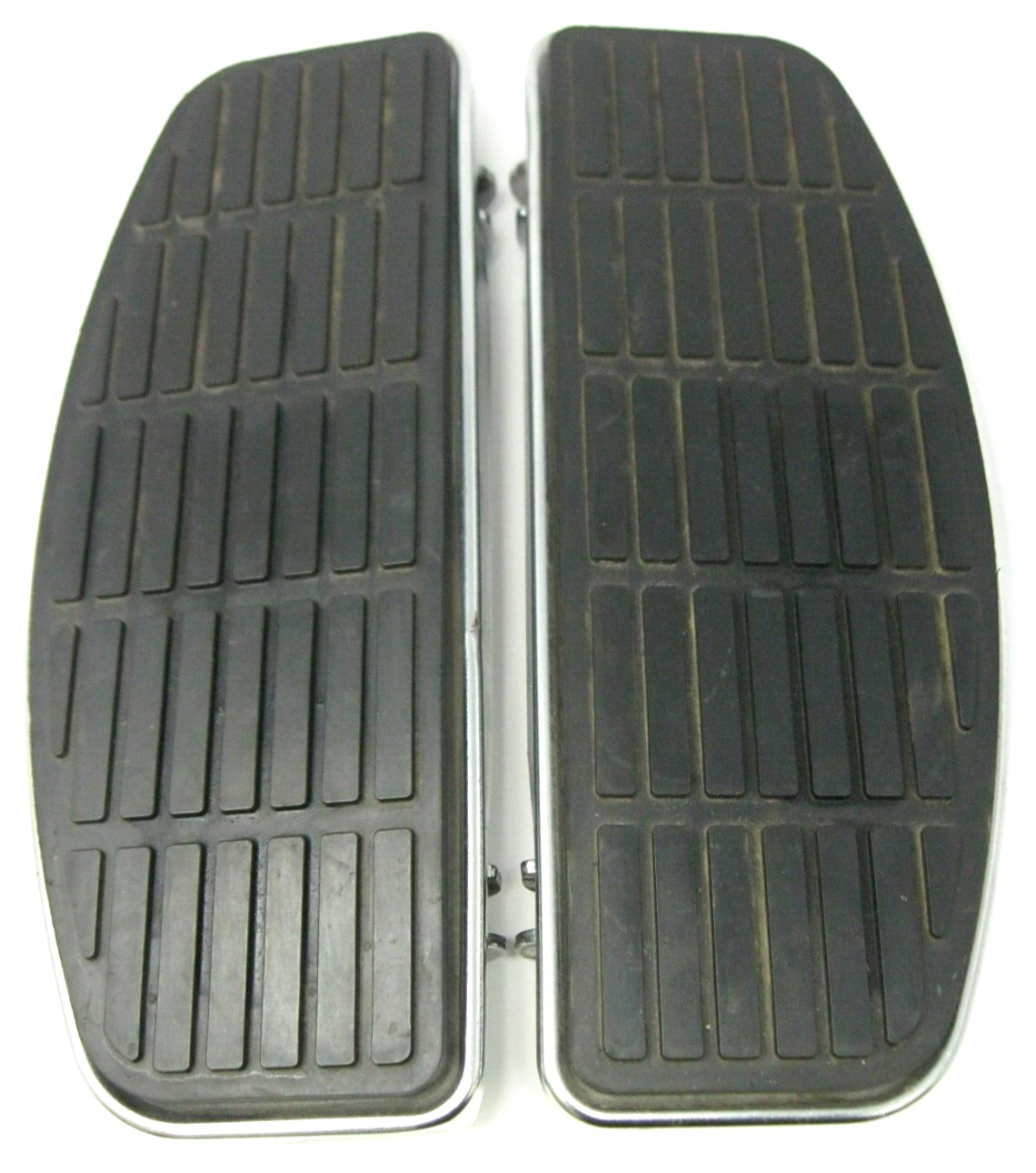 Harley-Davidson OEM  80-05 Touring Rider Floorboards 50621-79A