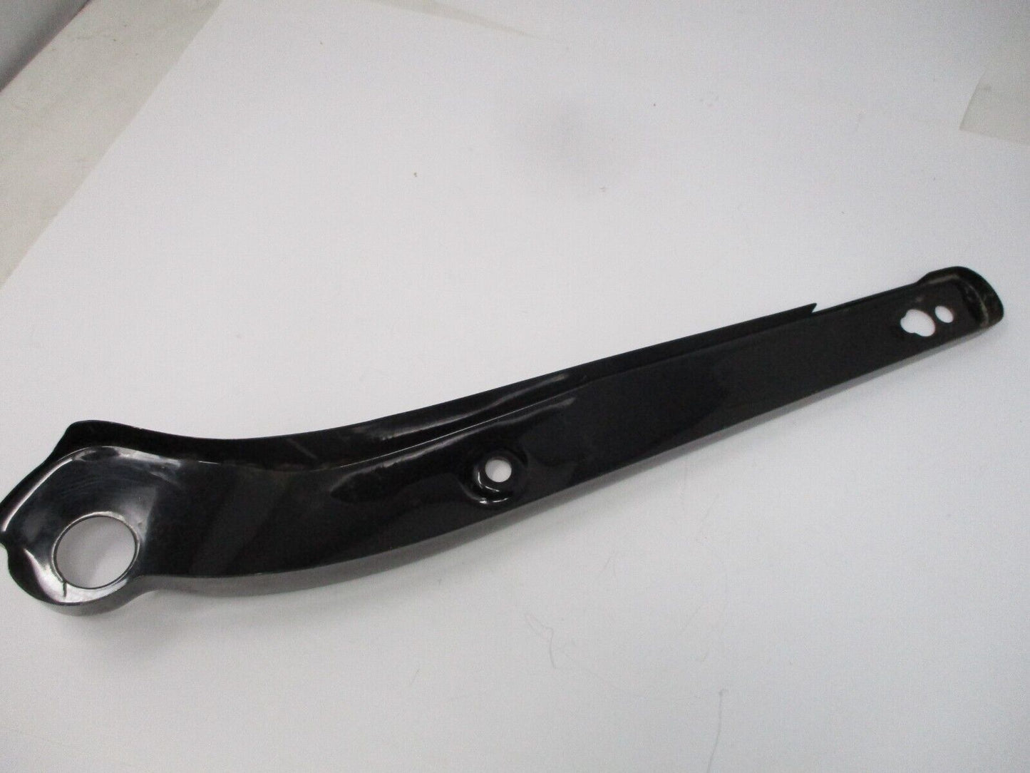 2009 Harley Dyna LEFT Low Rider Rear Fender Strut Cover Bracket 59171-06