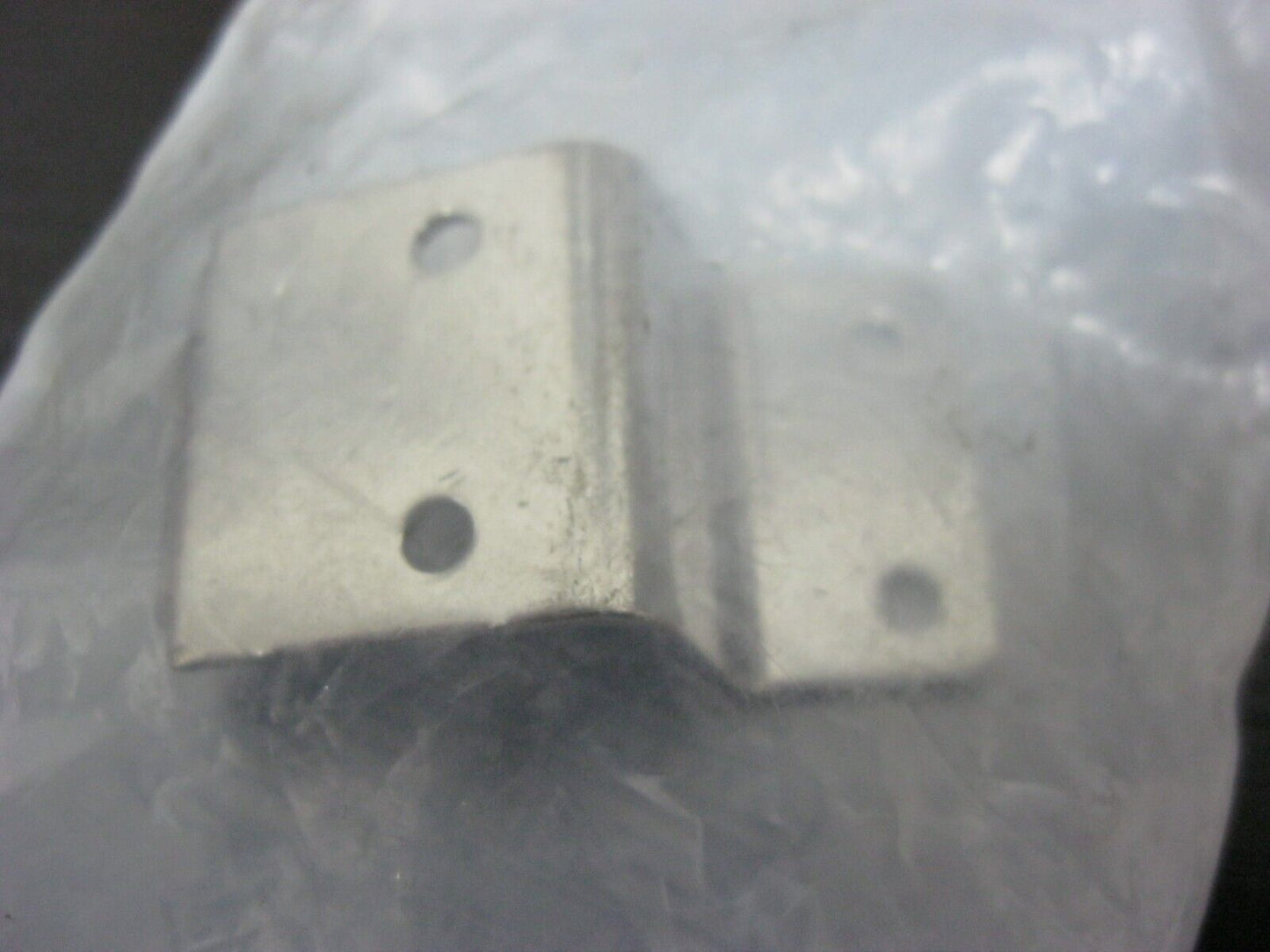 Harley-Davidson OEM 91-13 Touring Tour-Pak Hinge Plate 53426-87