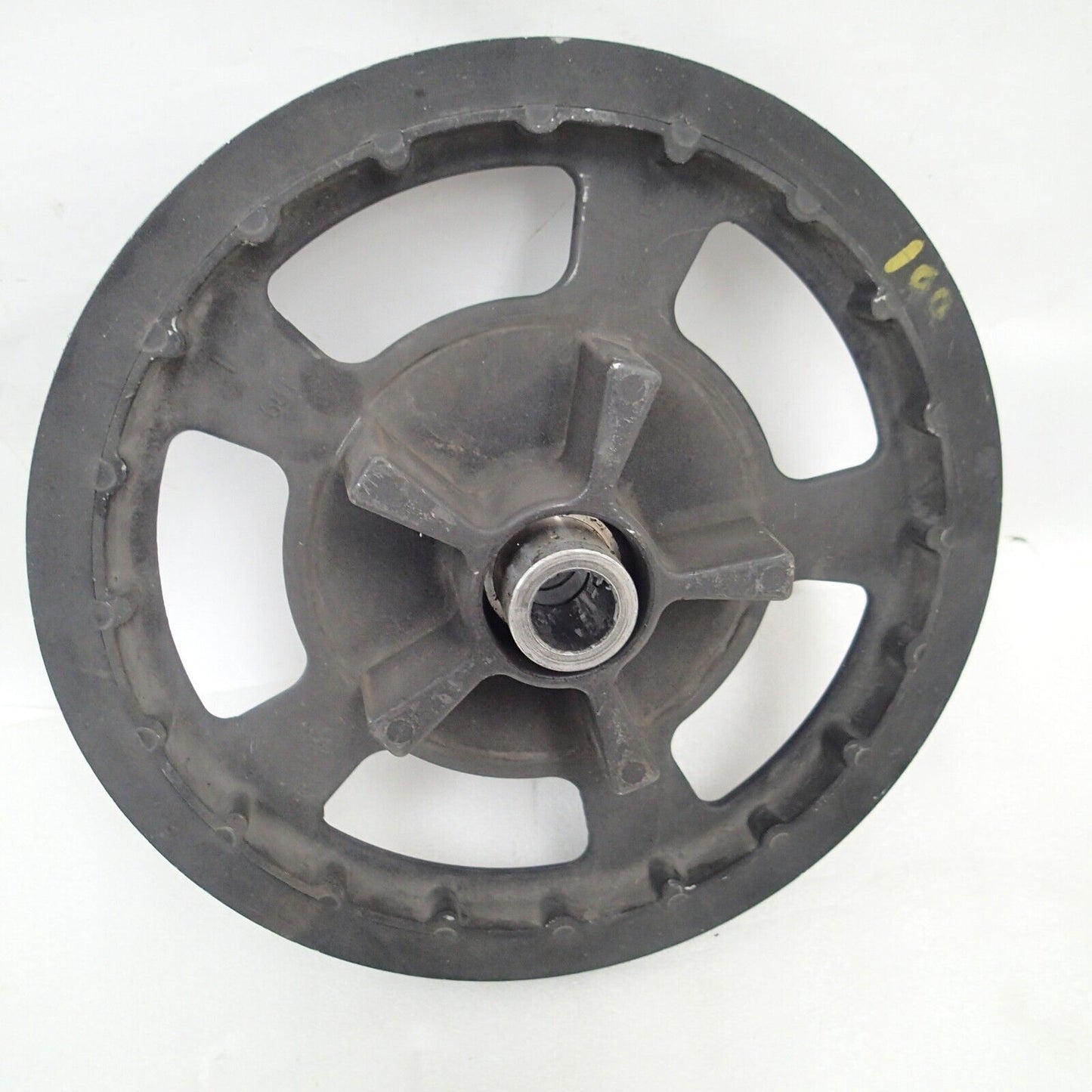 HARLEY REAR BELT CUSHION DRIVE PULLEY #37781-09 FLH/FLT 68T