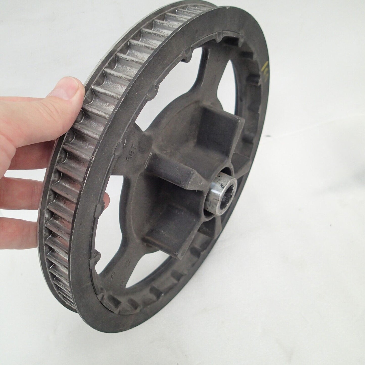 HARLEY REAR BELT CUSHION DRIVE PULLEY #37781-09 FLH/FLT 68T
