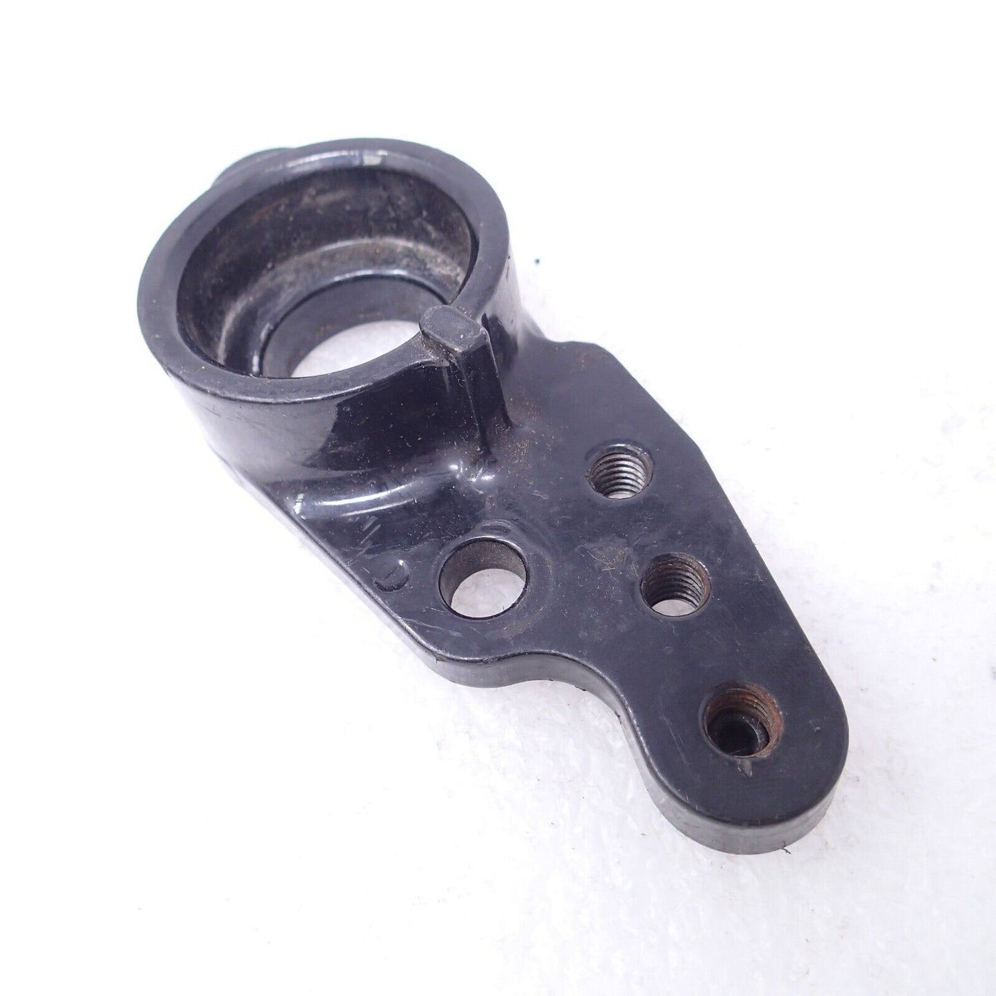 07-08 Harley Davidson FLH Touring PASSENGER REAR FORK MOUNT BRACKET RIGHT