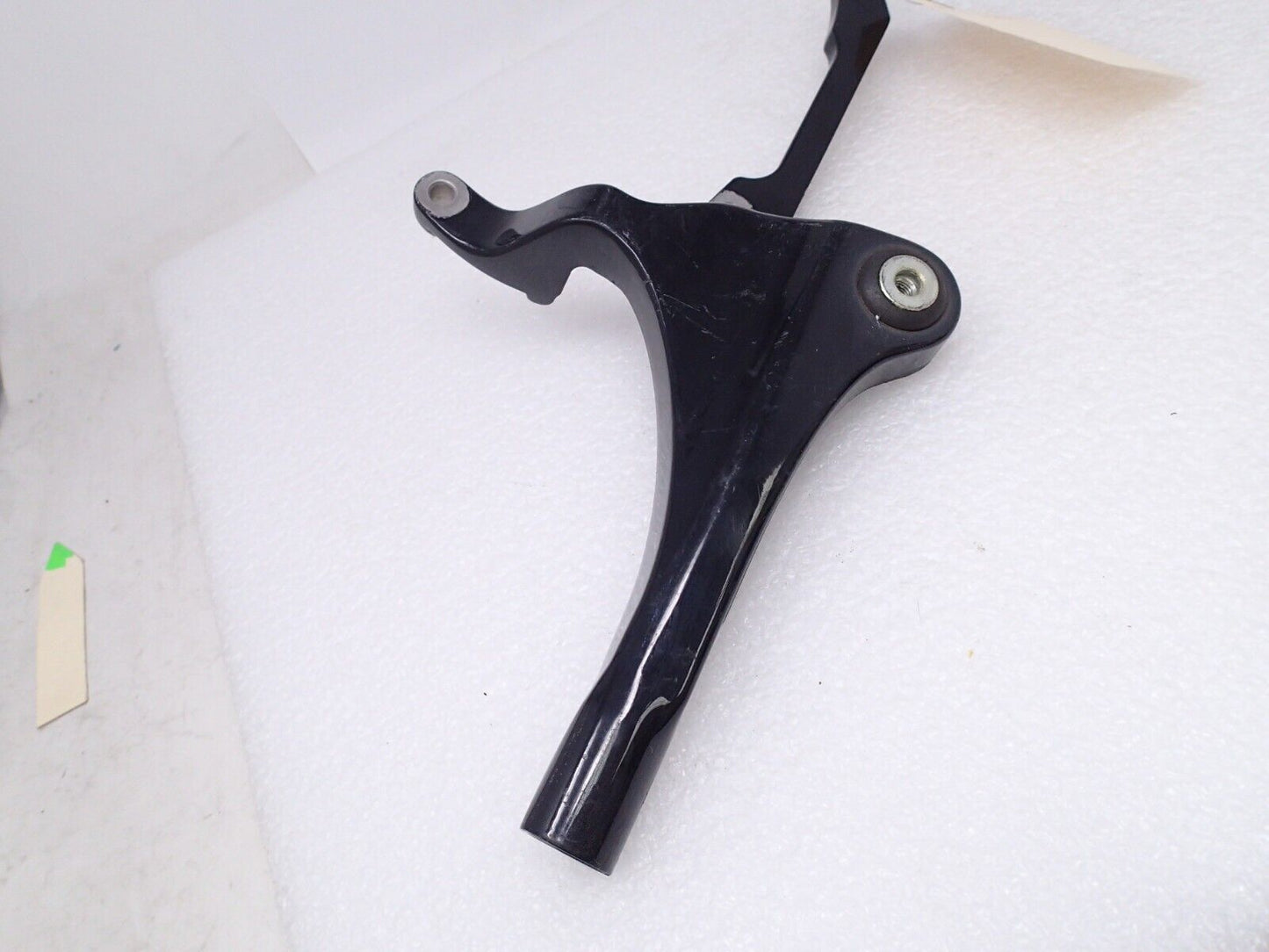 2014-2017 Harley-Davidson Dyna Low Rider Stock Exhaust Bracket 65500032