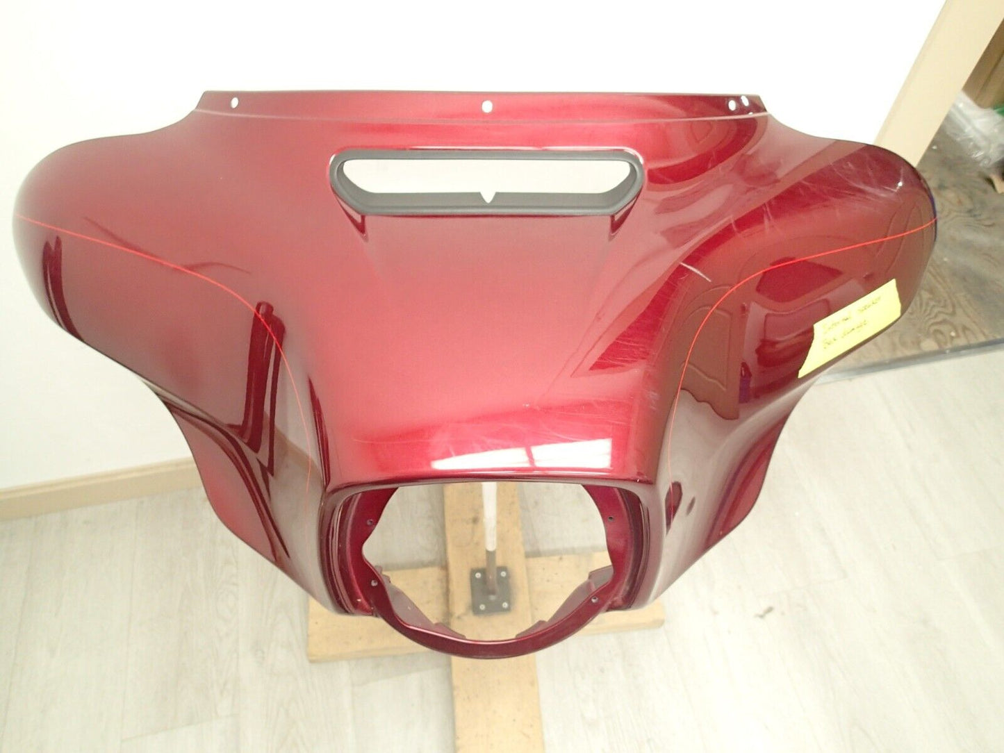 14-23 Harley Davidson Touring OEM Outer Batwing Fairing BRED sulungo? 57000016