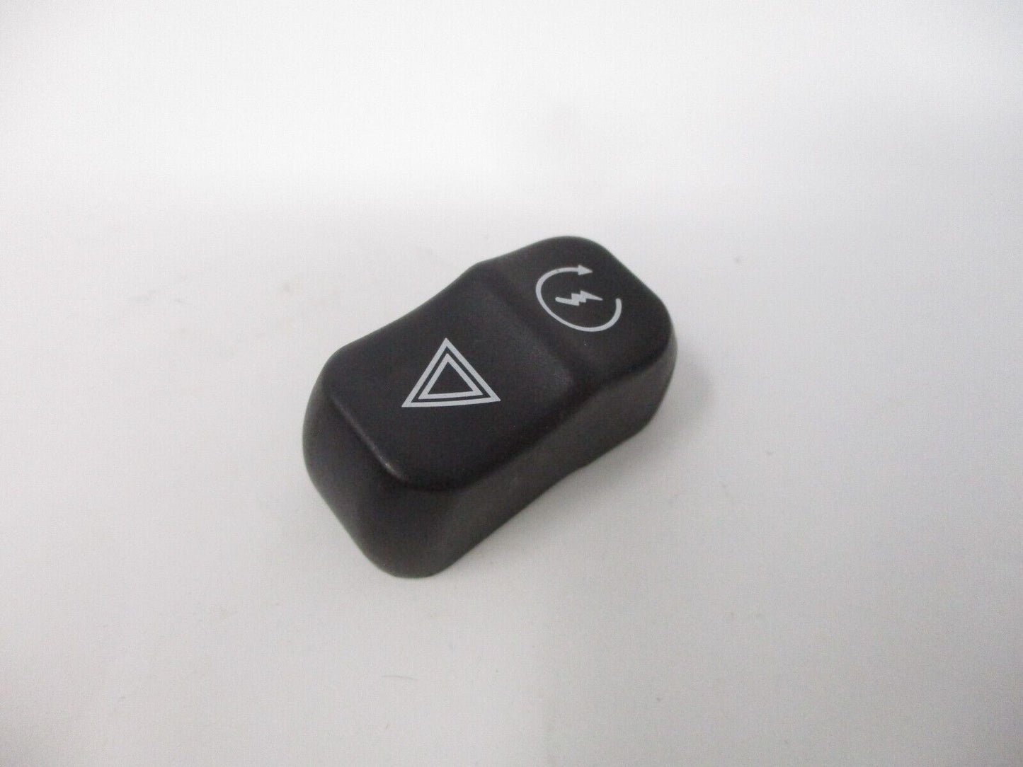 Harley-Davidson OEM indicator Switch Housing Buttons Cap Big Twin '96-13 3pcs