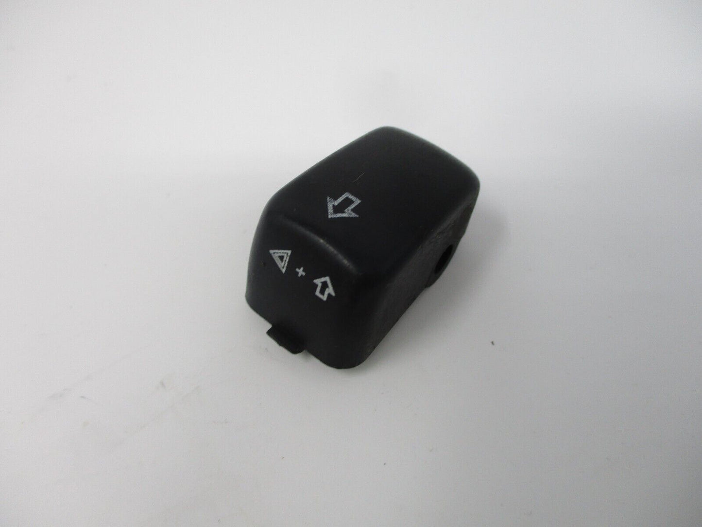 Harley-Davidson OEM turn Switch Housing Buttons Cap Big Twin '96-13(SET 2 pcs)
