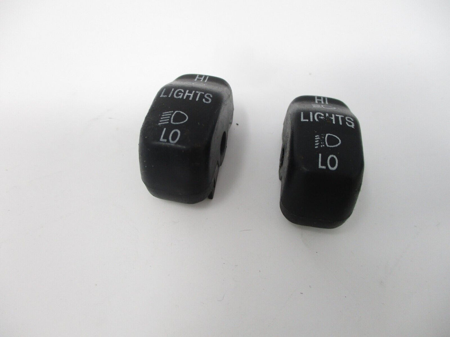 Harley-Davidson OEM lights Switch Housing Button Cap Big Twin '96-13 2pcs