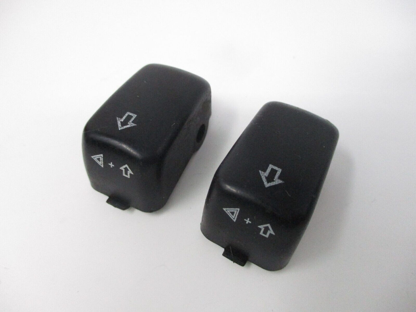 Harley-Davidson OEM turn Switch Housing Buttons Cap Big Twin '96-13(SET 2 pcs)