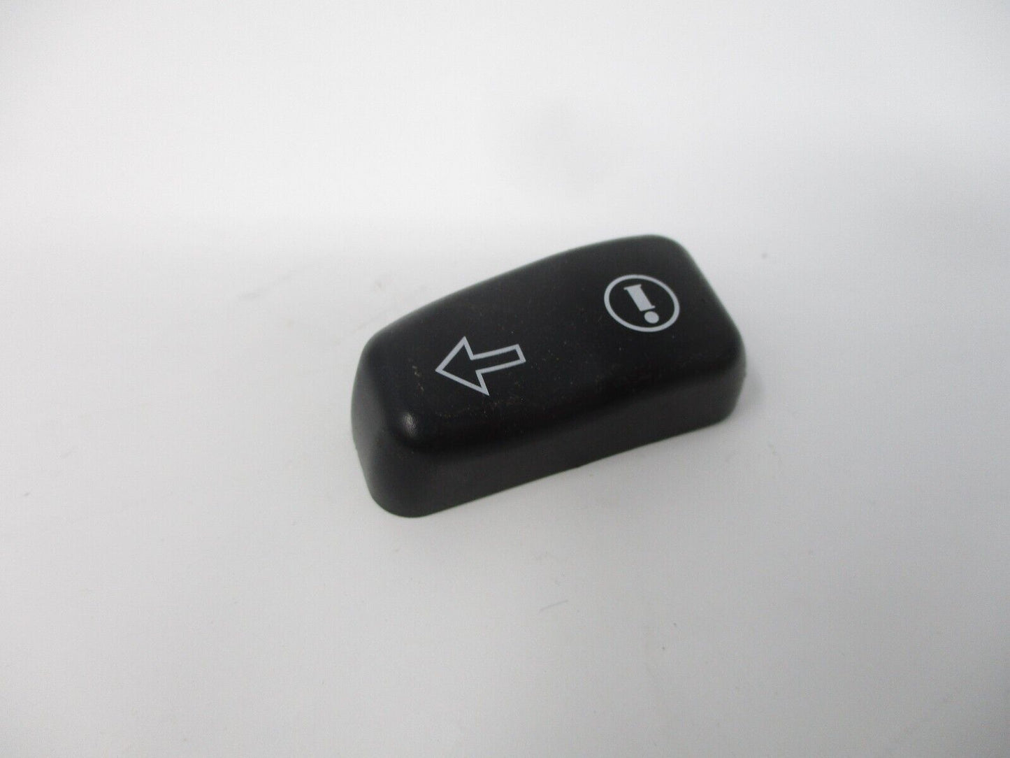 Harley-Davidson OEM Light Switch Housing Buttons Cap Big Twin '96-13 SET 2