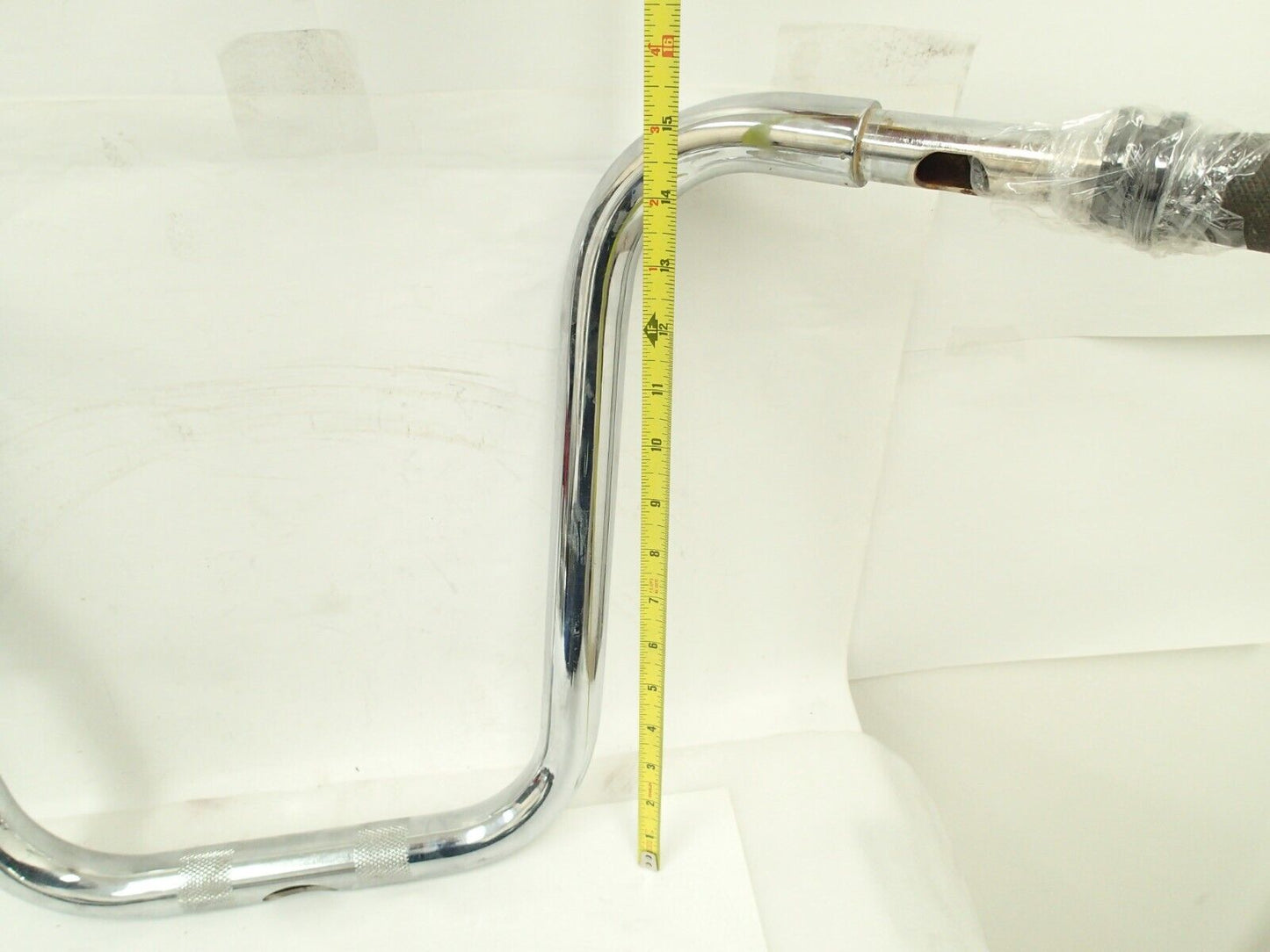 Harley-Davidson OEM Softail Heritage Classic ? Chrome Handlebar Stock 16'' Tail