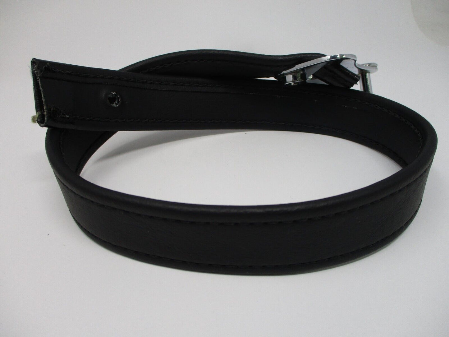 Harley-Davidson Touring OEM 20 Inch Passenger Seat Handle Strap Bracket Set