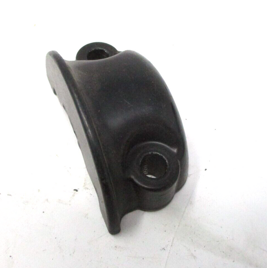1pcs DRAG SPECIALTIES 0615-0274 CLAMP HALF BLACK FOR 08-19 FLT