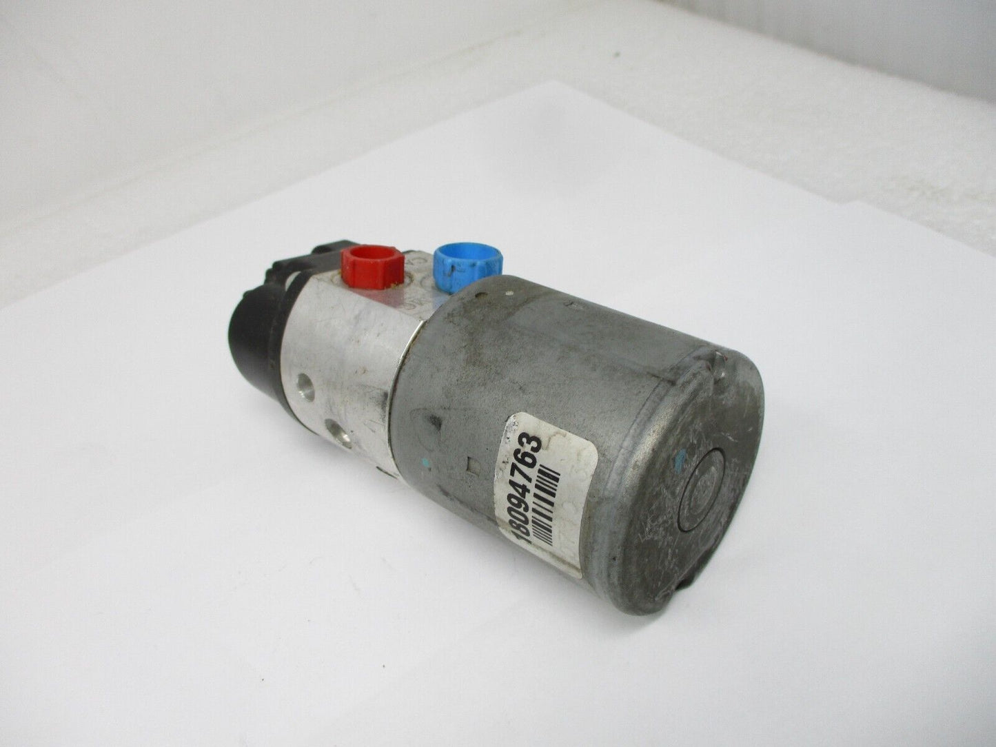 2011 Harley Softail CVO FLSTSE2 Convertible Rear Brake ABS Module Pump 40674-11