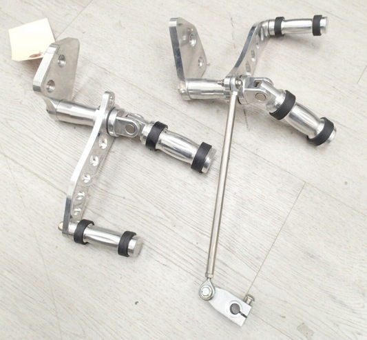 Silver Forward Controls Foot Peg Kits Fit For Harley Dyna Super Glide 2000-2015