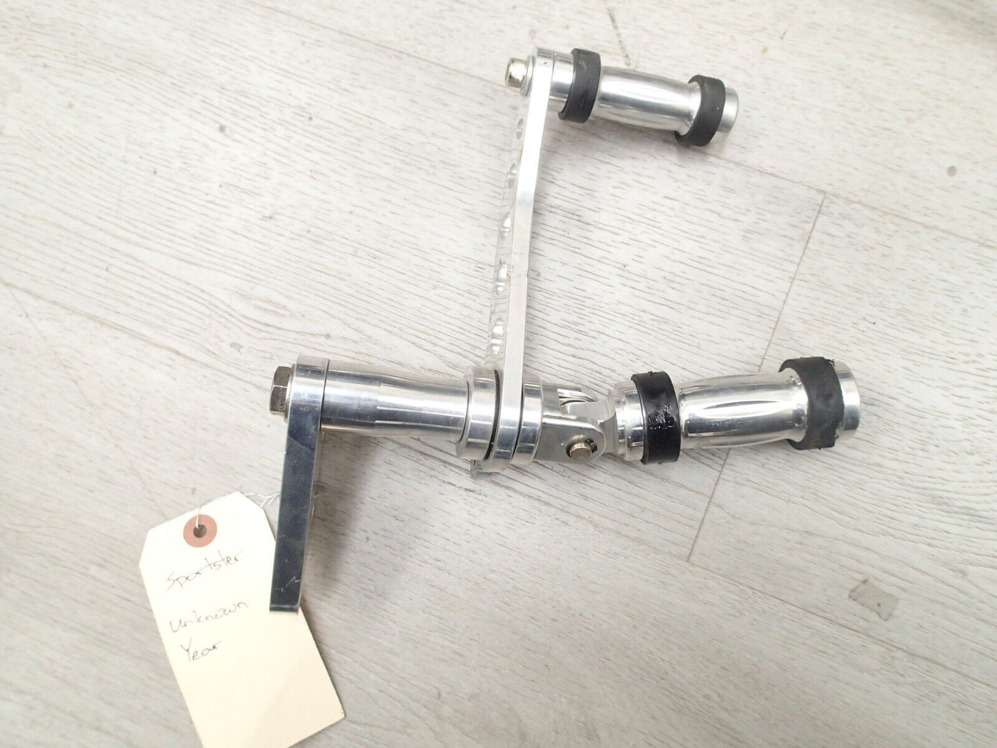 Silver Forward Controls Foot Peg Kits Fit For Harley Dyna Super Glide 2000-2015