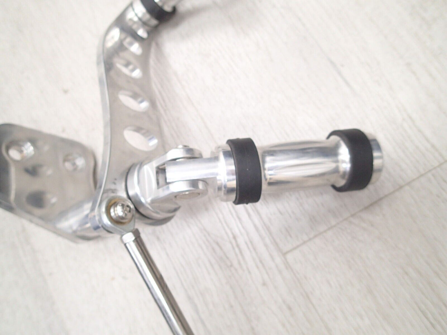 Silver Forward Controls Foot Peg Kits Fit For Harley Dyna Super Glide 2000-2015