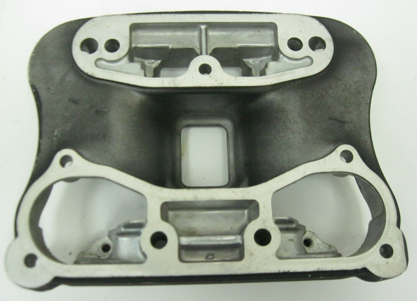Harley-Davidson OEM 04-06 XL 883 Lower Rocker Cover (Cast # 17579-95)  17532-86C