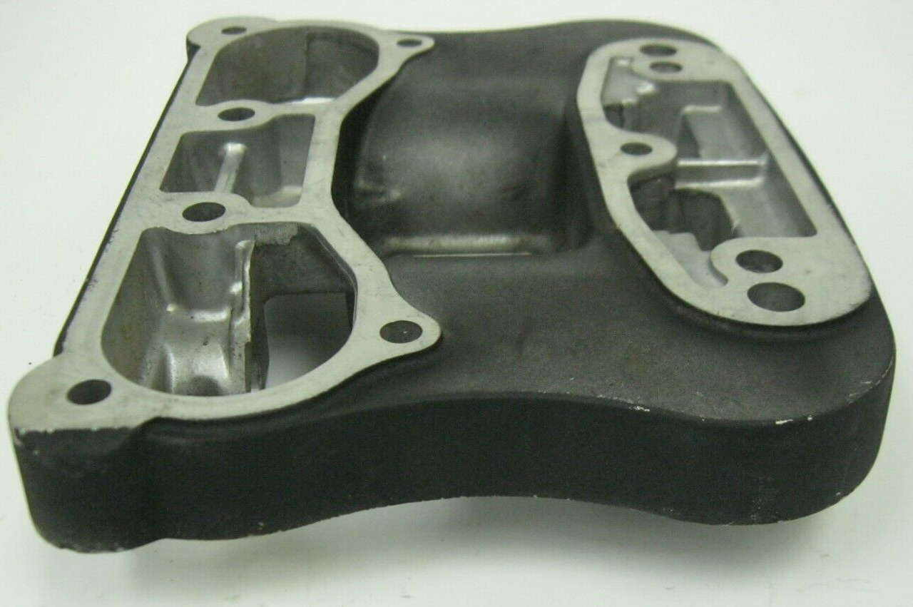 Harley-Davidson OEM 04-06 XL 883 Lower Rocker Cover (Cast # 17579-95)  17532-86C