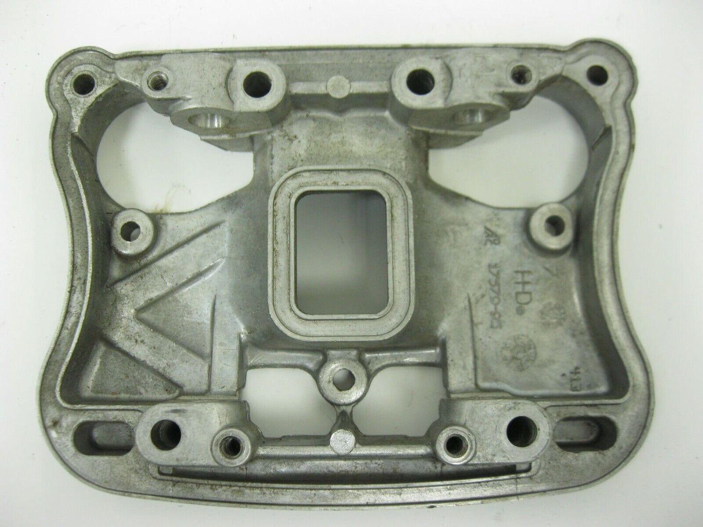 Harley-Davidson OEM 04-06 XL 883 Lower Rocker Cover (Cast # 17579-95)  17532-86C
