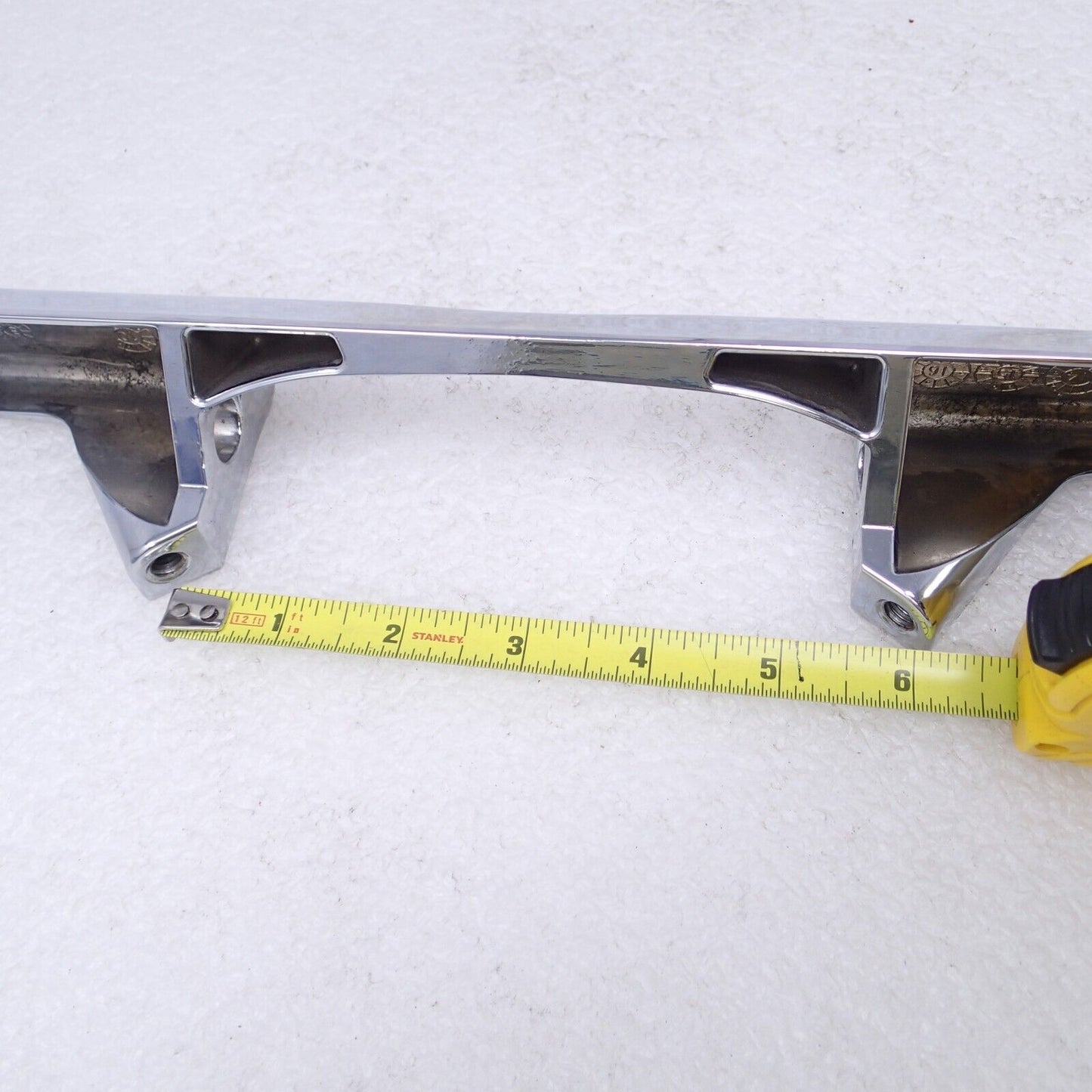 Harley Davidson Touring Rear Turn Signal 13" Bracket 68510-74C NICE!