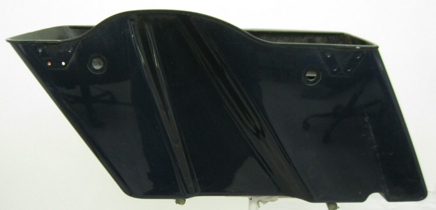 Harley-Davidson 93-13 RIGHT Dark Metallic Blue Saddlebag Bottom Prime# 90752-93