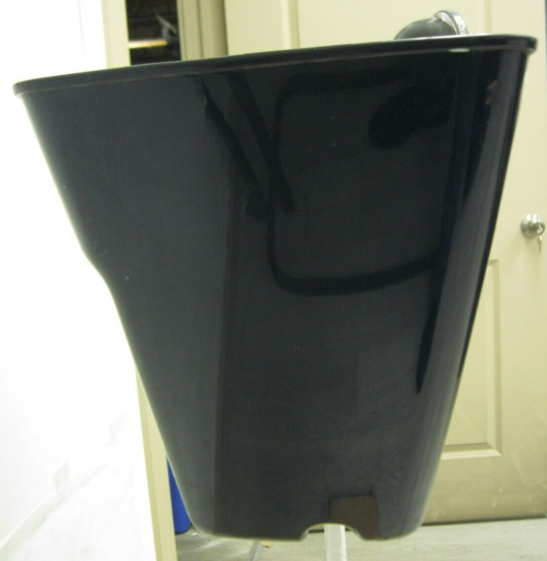 Harley-Davidson 93-13 RIGHT Dark Metallic Blue Saddlebag Bottom Prime# 90752-93