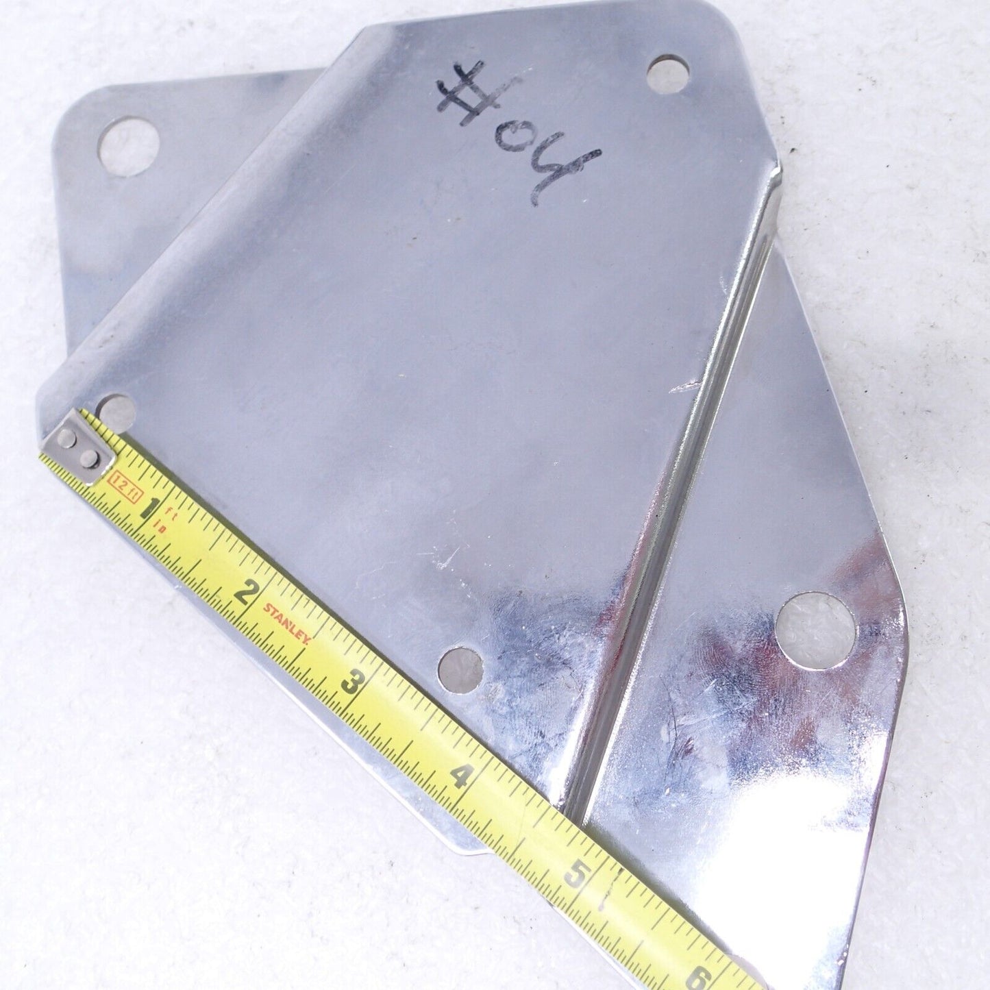 HARLEY DAVIDSON 64205-89A LEFT TOOL BOX BRACKET FXST FLST SOFTAIL 1984-99