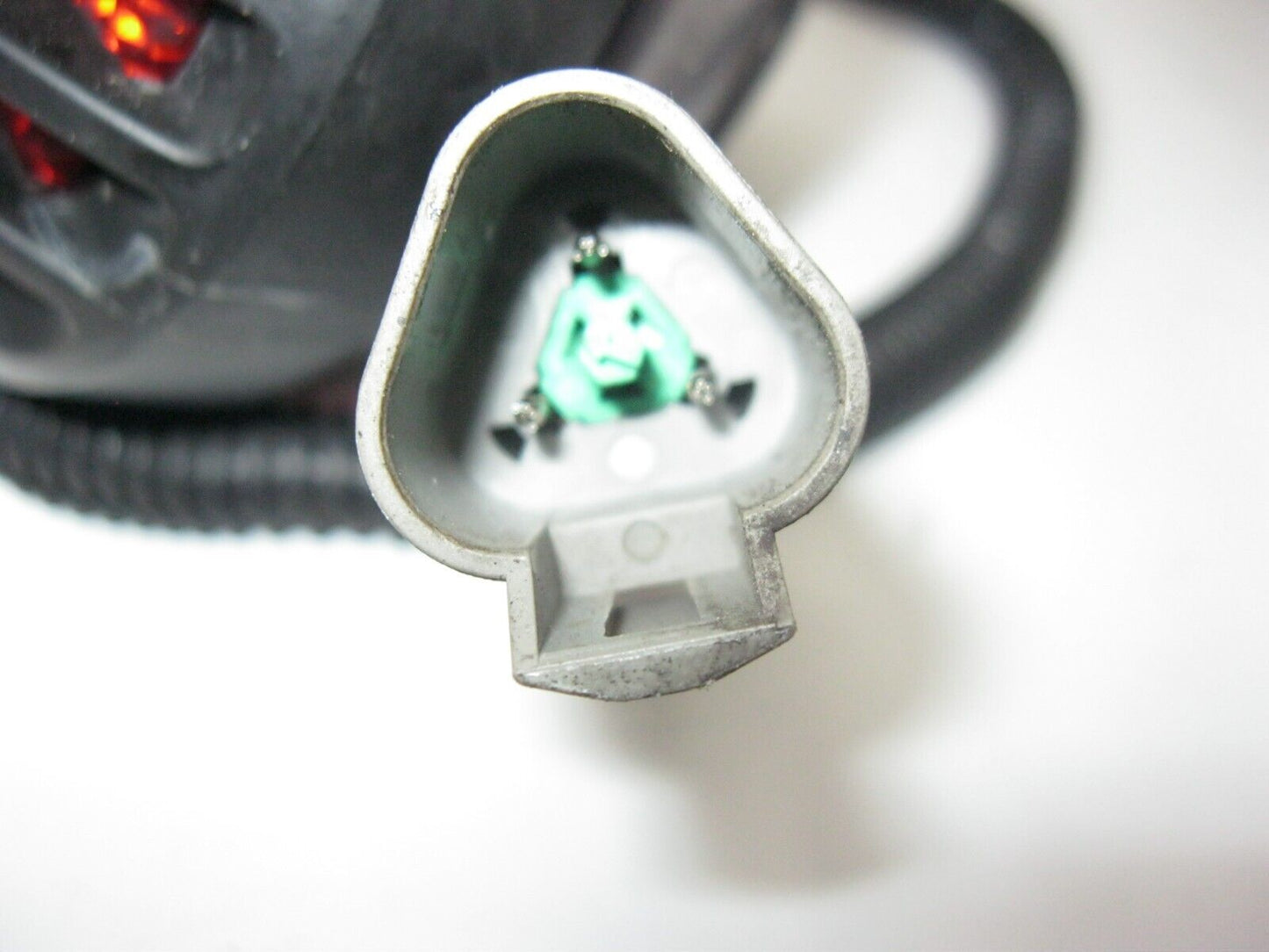 Round Black Finned Style Motorcycle Tail Light for Parts, (Back Broken)