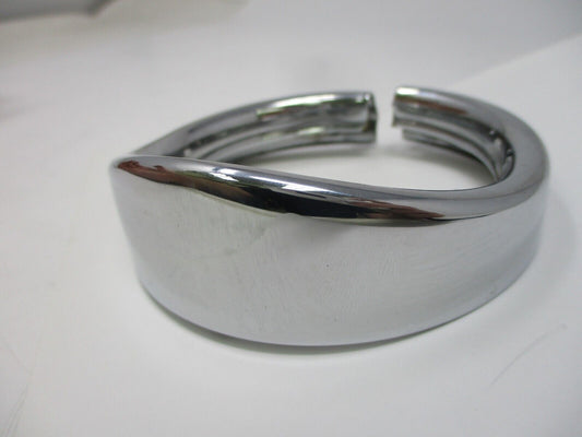 Harley-Davidson Visor Style Turn Signal Trim Ring 69749-05