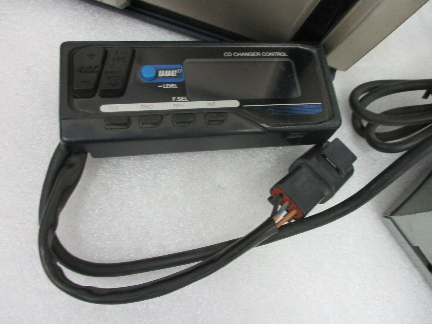 Harley-Davidson 12 Disc CD Changer 59695 NOT tested (Made Singapore)
