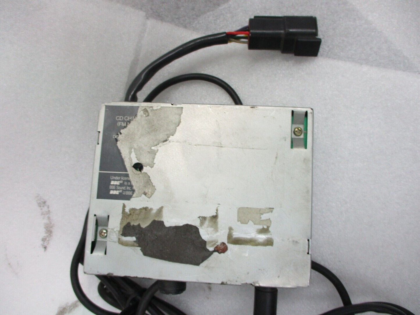Harley-Davidson 12 Disc CD Changer 59695 NOT tested (Made Singapore)