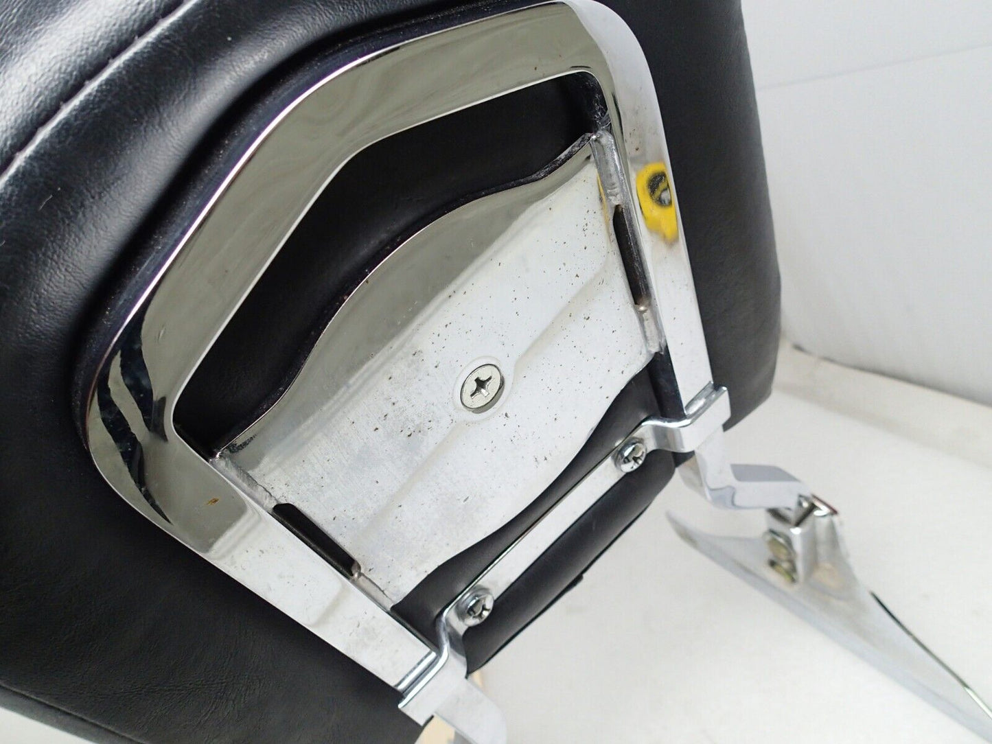 HARLEY-DAVIDSON Softail '00 Up Passenger Chrome Backrest Sissy Bar