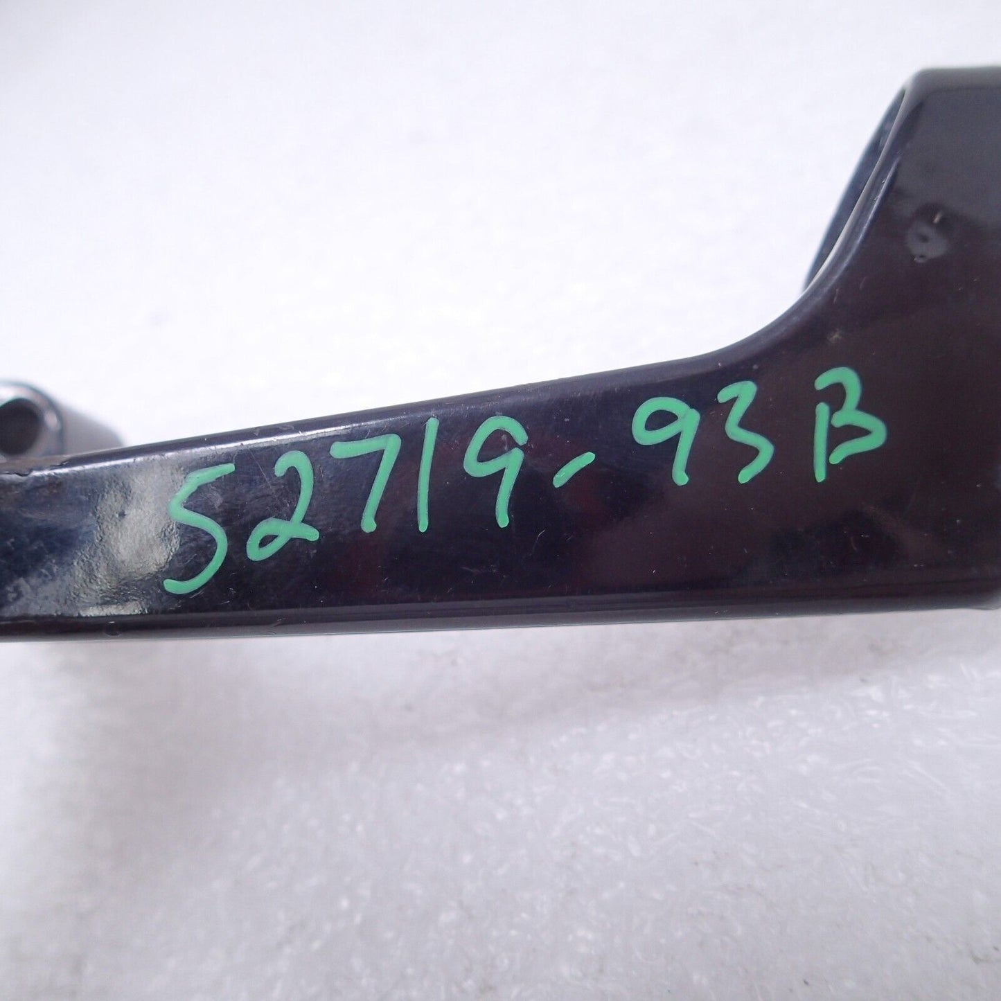HARLEY DAVIDSON FOOTBOARD SUPPORT ASSY, GLOSS BLACK OEM: 52719-93B (SINGLE UNIT)