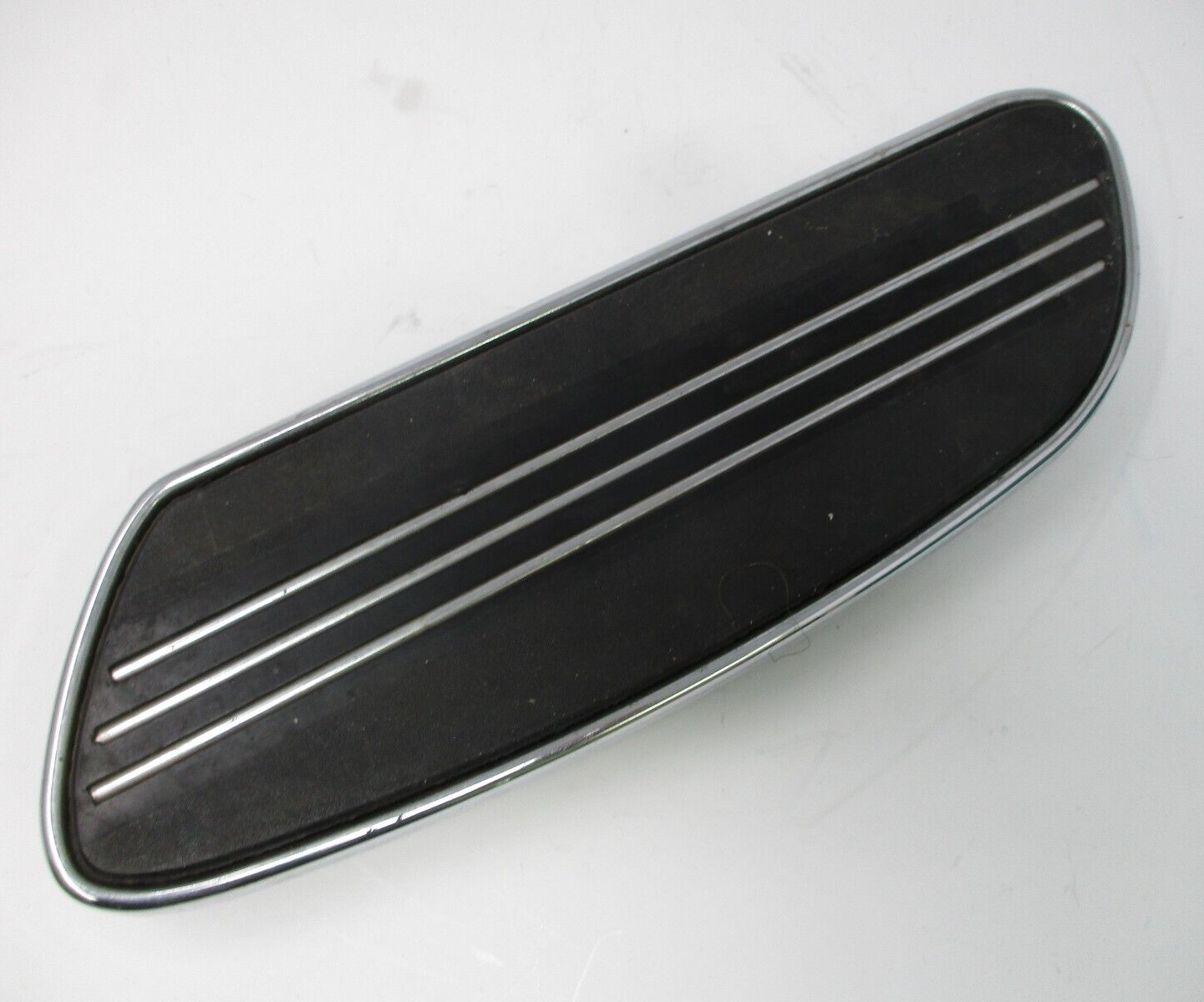 Harley-Davidson OEM Streamliner Collection Right Rubber Pad   50684-04/50685-04