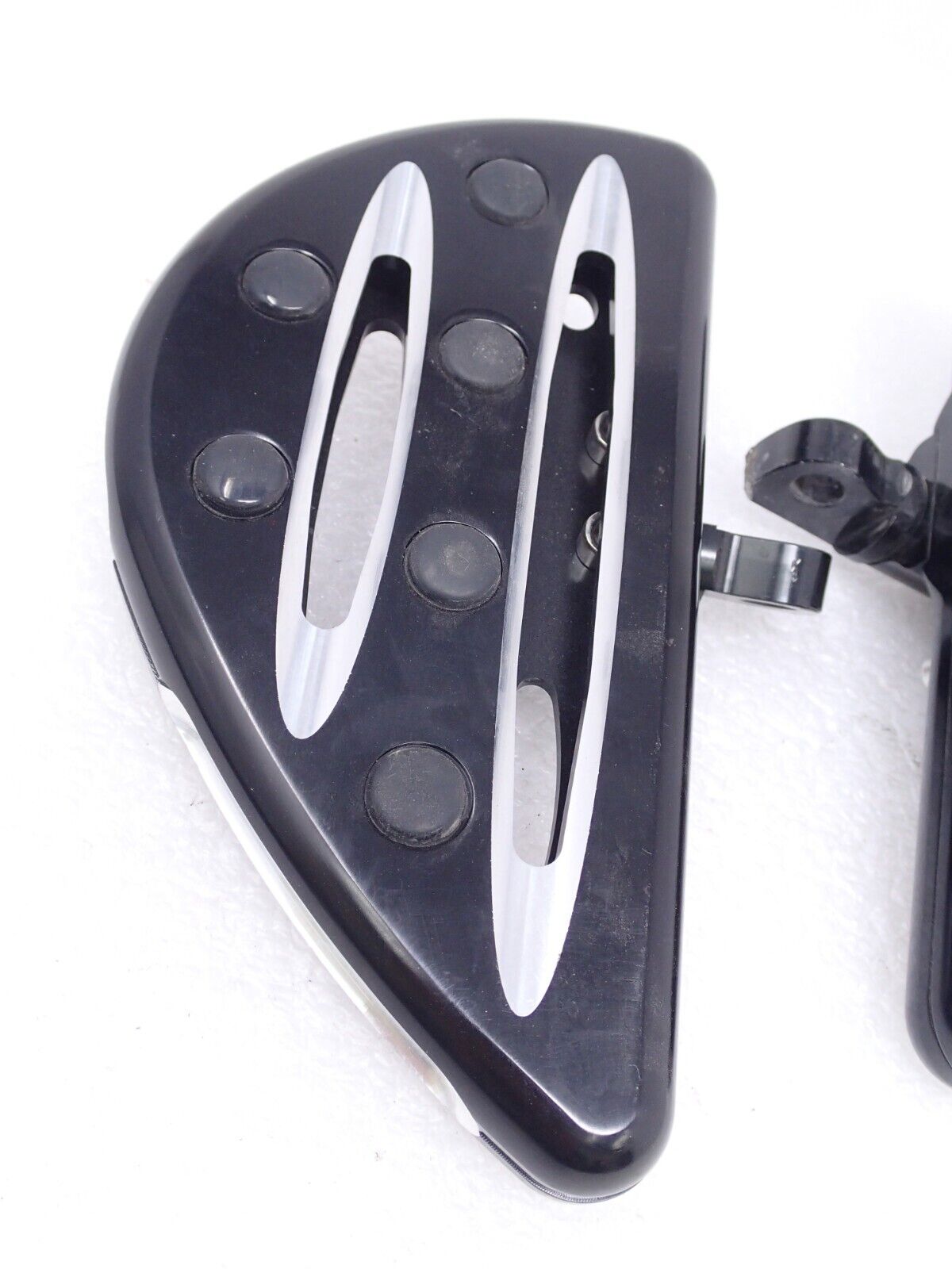 Rear Passenger Floorboards Floor Board Foot Pegs CNC For Harley Softail 883 1200