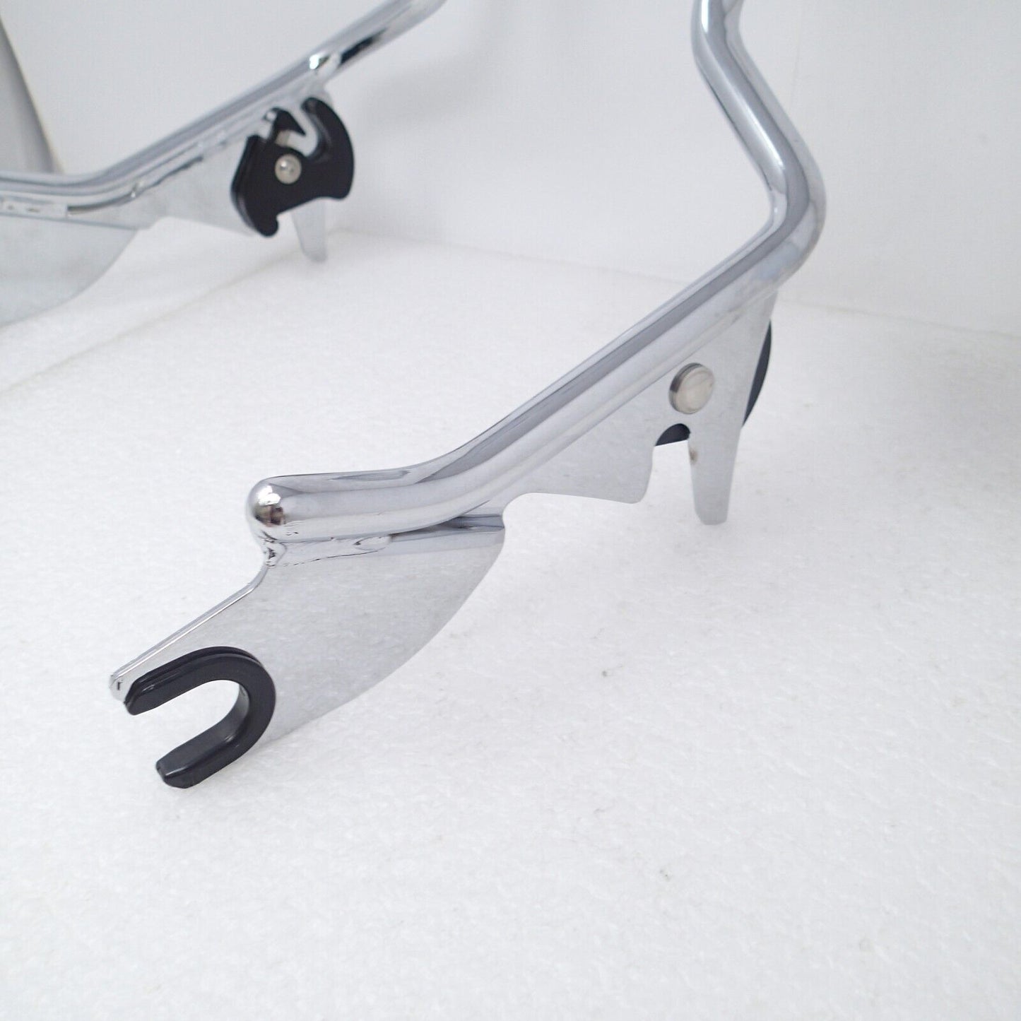 HARLEY TALL SISSYBAR upright DETACHABLE 52627-09A STREET GLIDE ROAD KING 09-2024