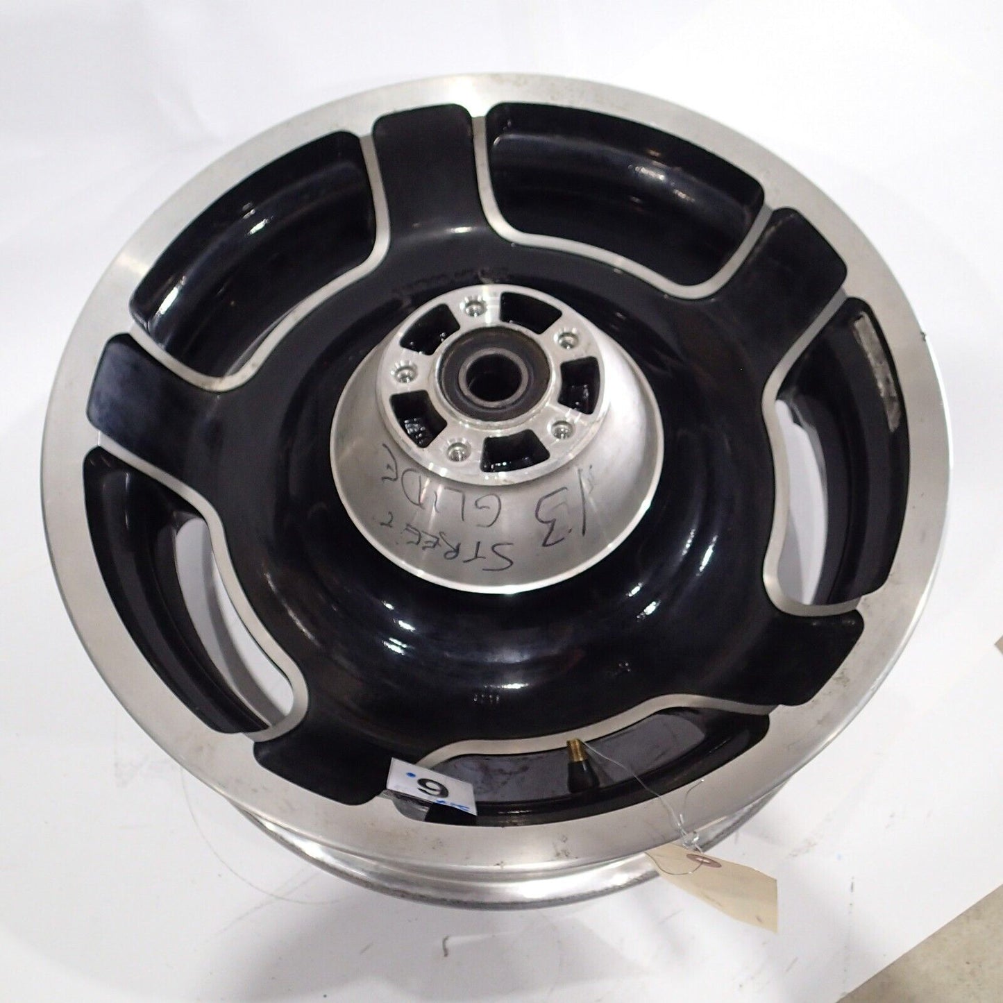 Harley-Davidson OEM Rear Wheel 41288-09A 16 x 5 41288-09A (#6)