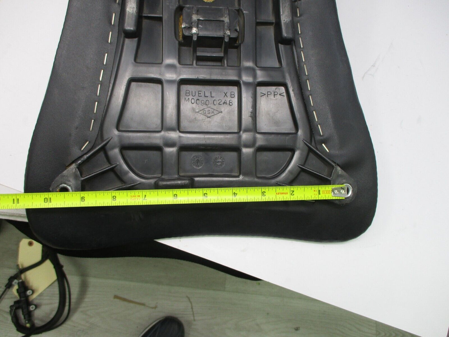 2008 Buell  XB9 XB12 1125R  Cr Front Driver  Seat Saddle M0090.02A8 USED
