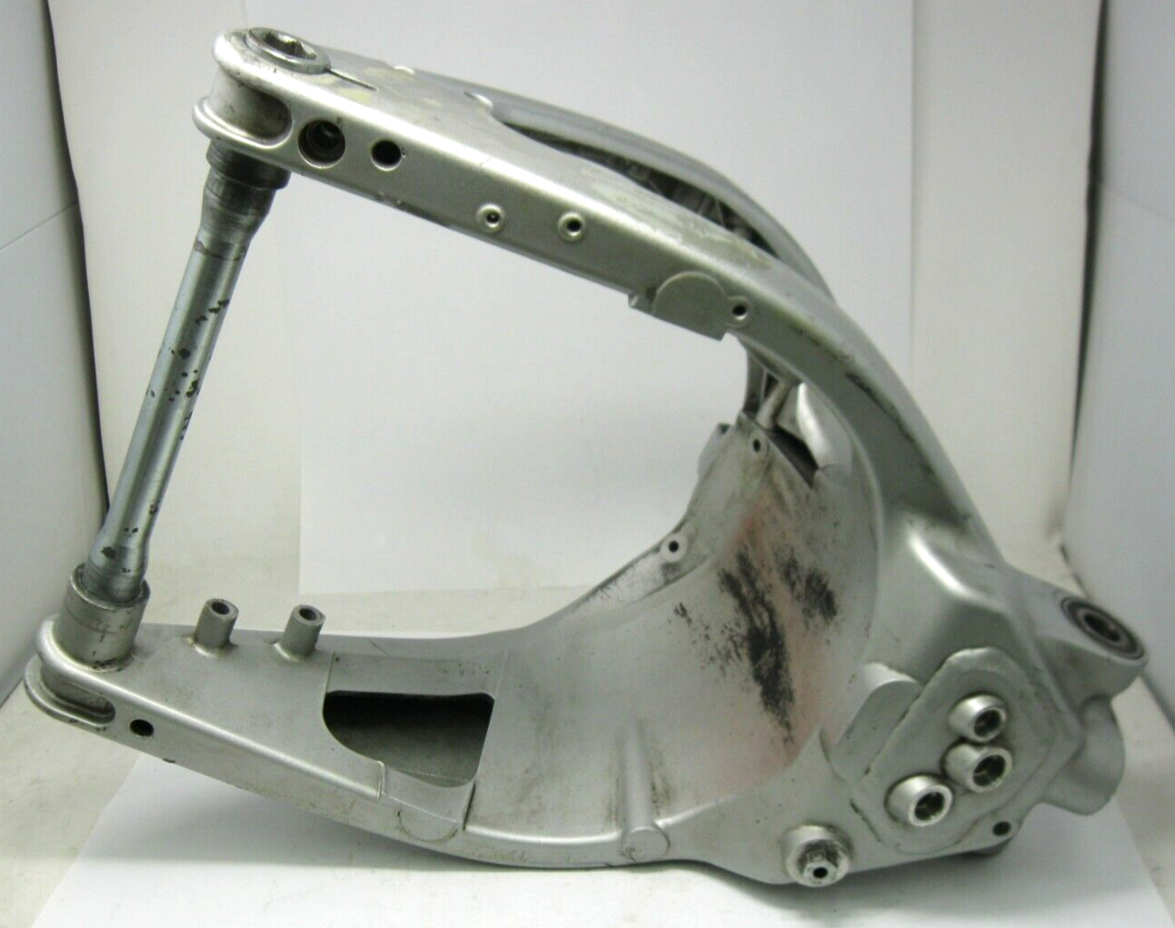 Buell 03 XB9R Firebolt Swingarm, Swingarm Brace & Axle K0003.02A8