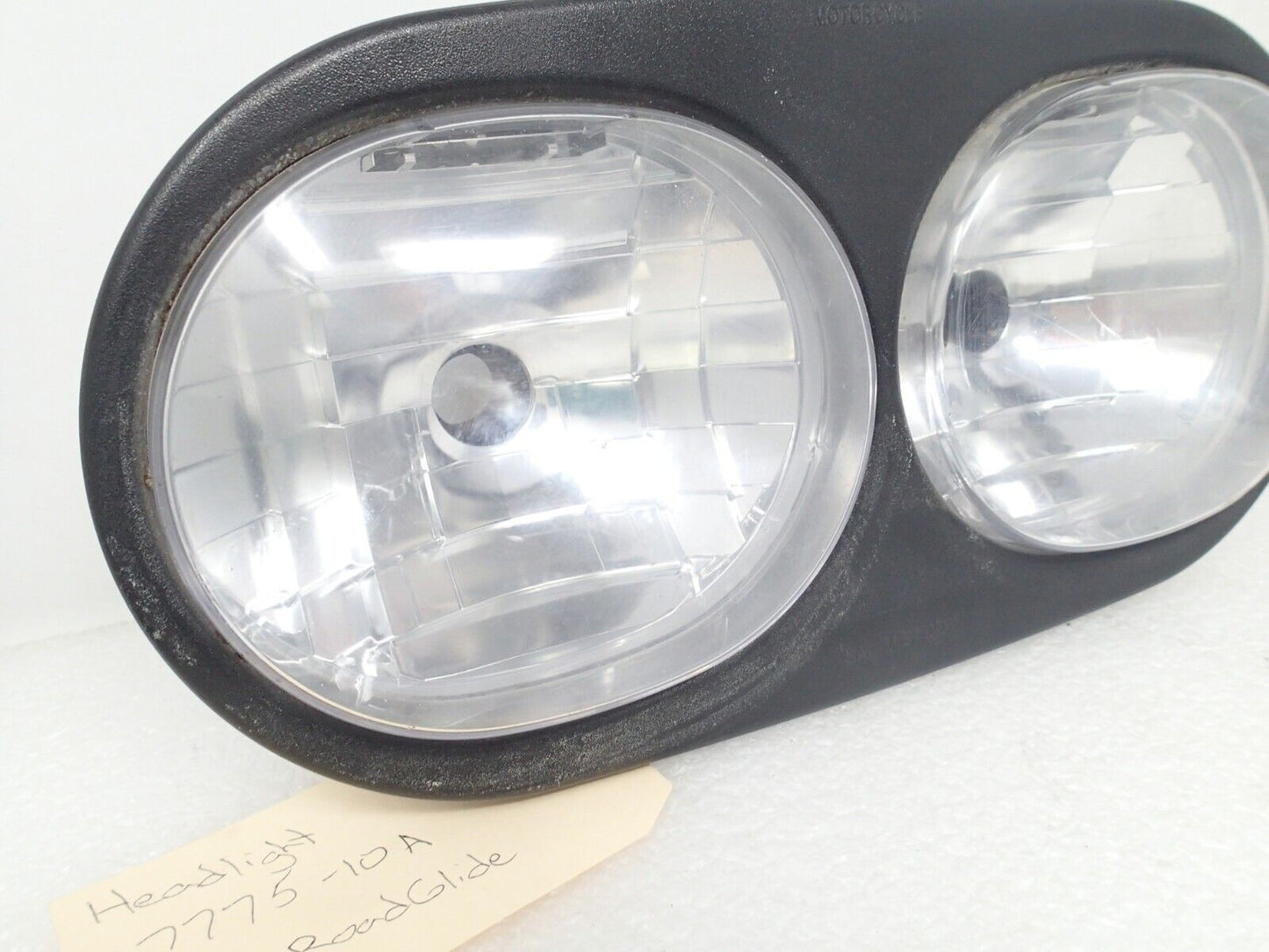 OEM 2010 - 2013 GENUINE HARLEY DAVIDSON FLTR ROAD GLIDE DUAL HEADLIGHT ASSEMBLY