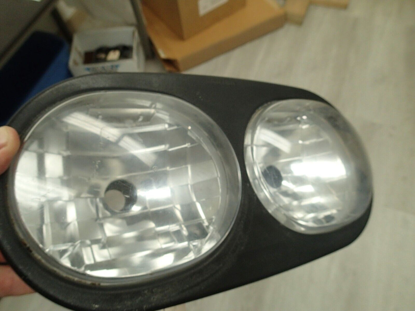 OEM 2010 - 2013 GENUINE HARLEY DAVIDSON FLTR ROAD GLIDE DUAL HEADLIGHT ASSEMBLY
