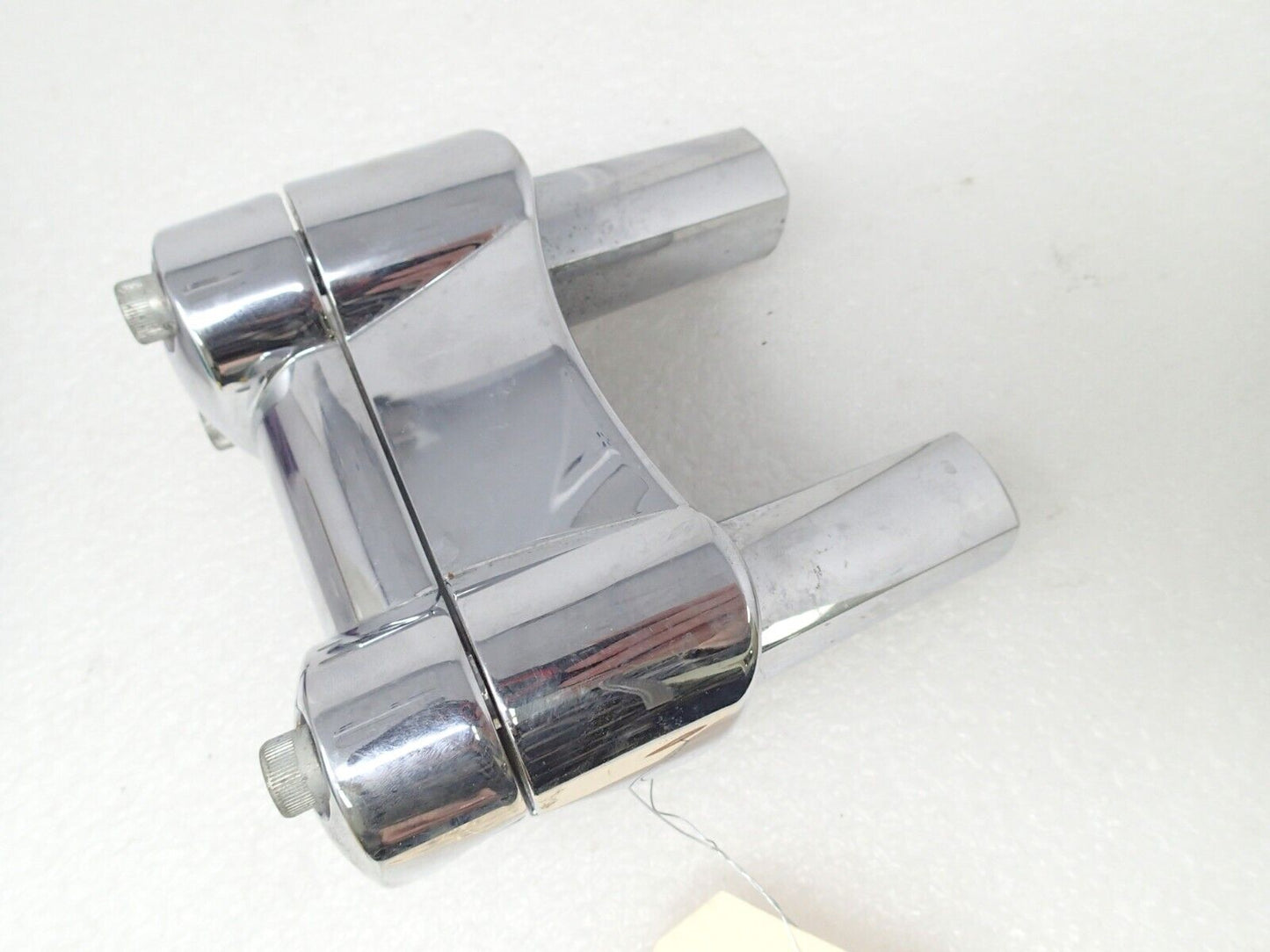 2000 VICTORY V92C HANDLEBAR RISERS CLAMPS (1 1/4 Clamp)
